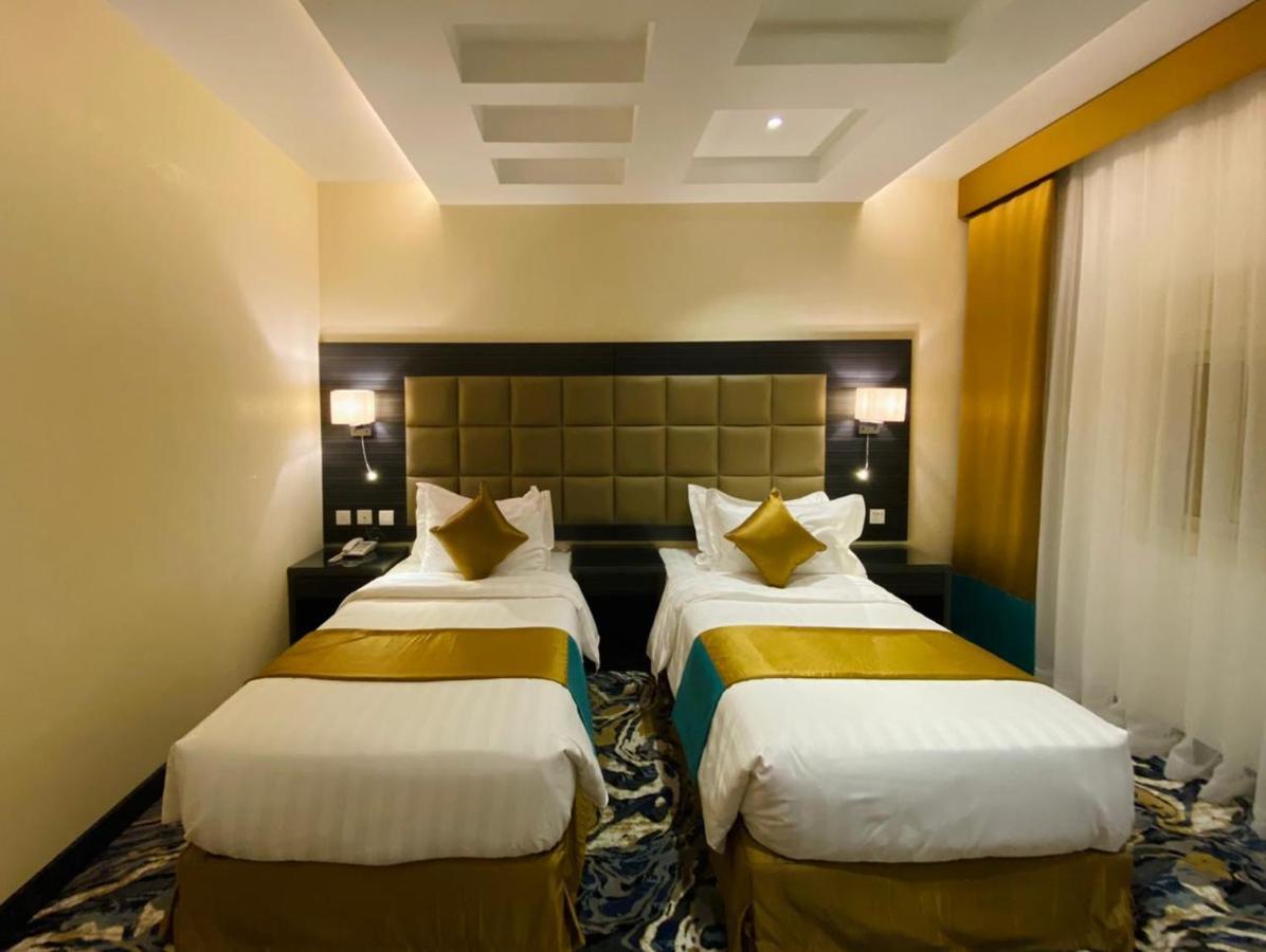 Y Platinum Hotel Medina Esterno foto