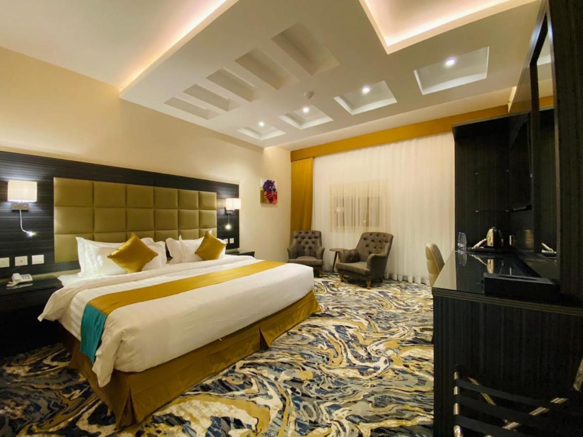 Y Platinum Hotel Medina Esterno foto