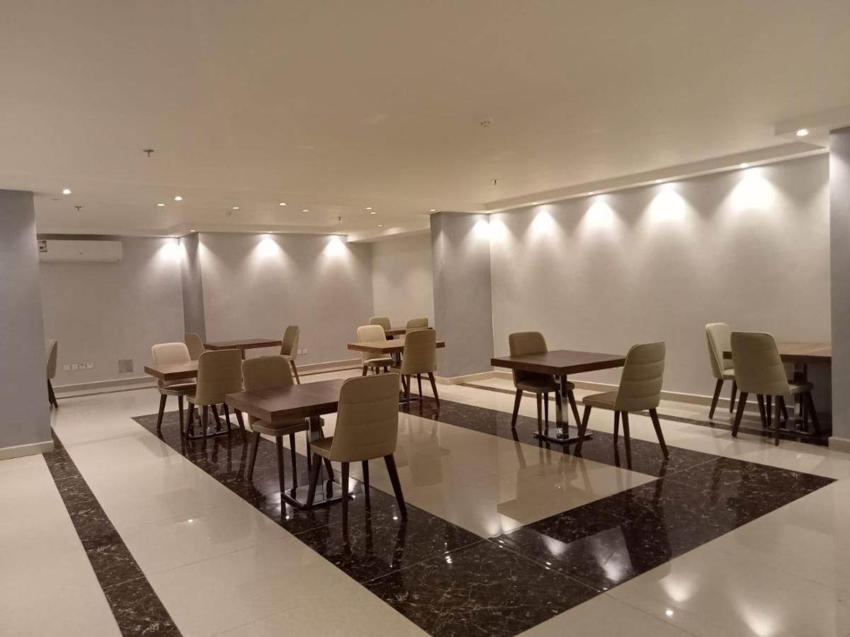 Y Platinum Hotel Medina Esterno foto