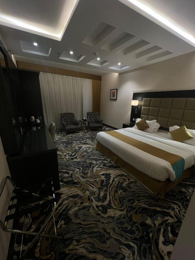 Y Platinum Hotel Medina Esterno foto